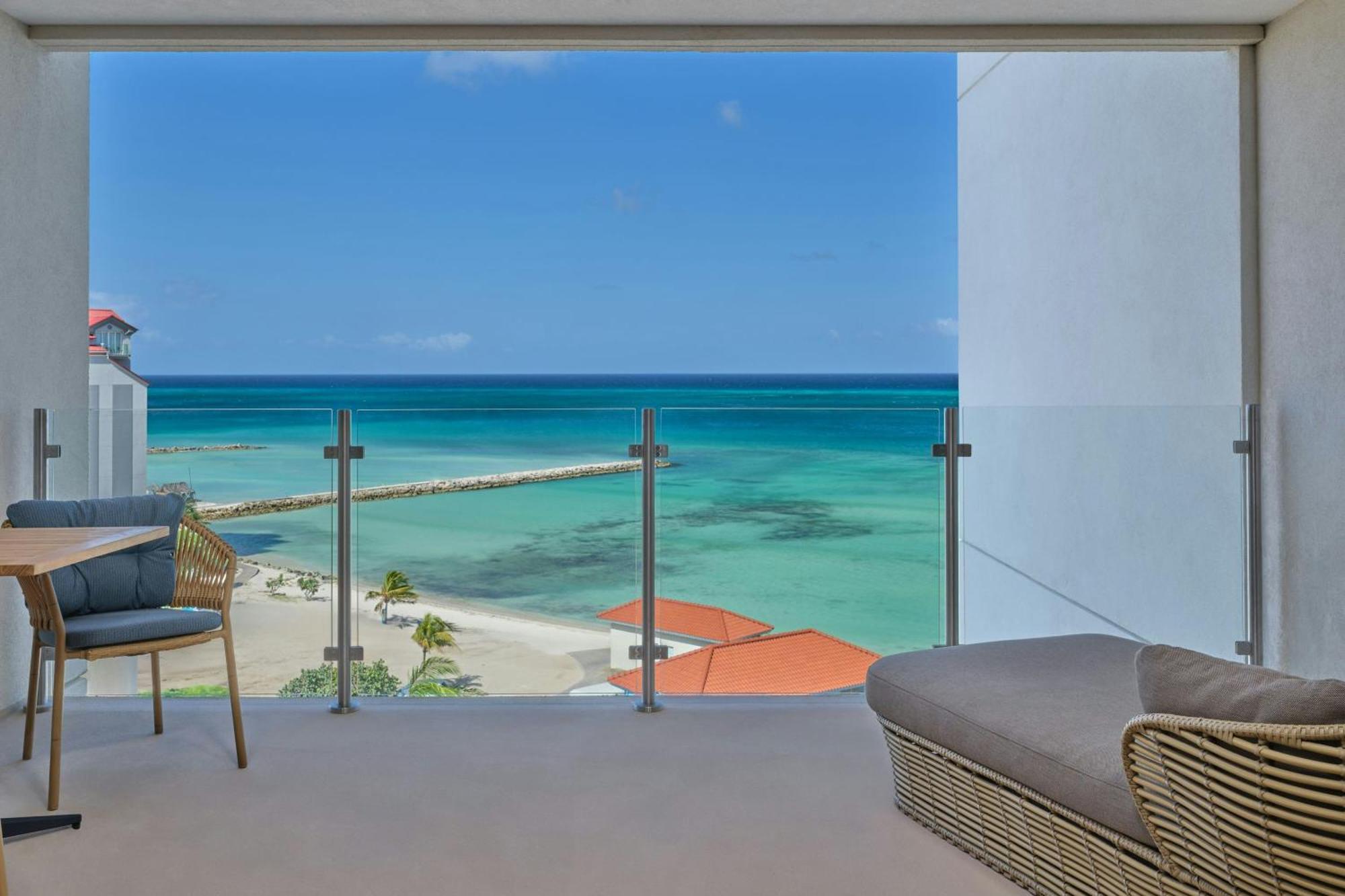 The St. Regis Aruba Resort Palm Beach Exterior photo