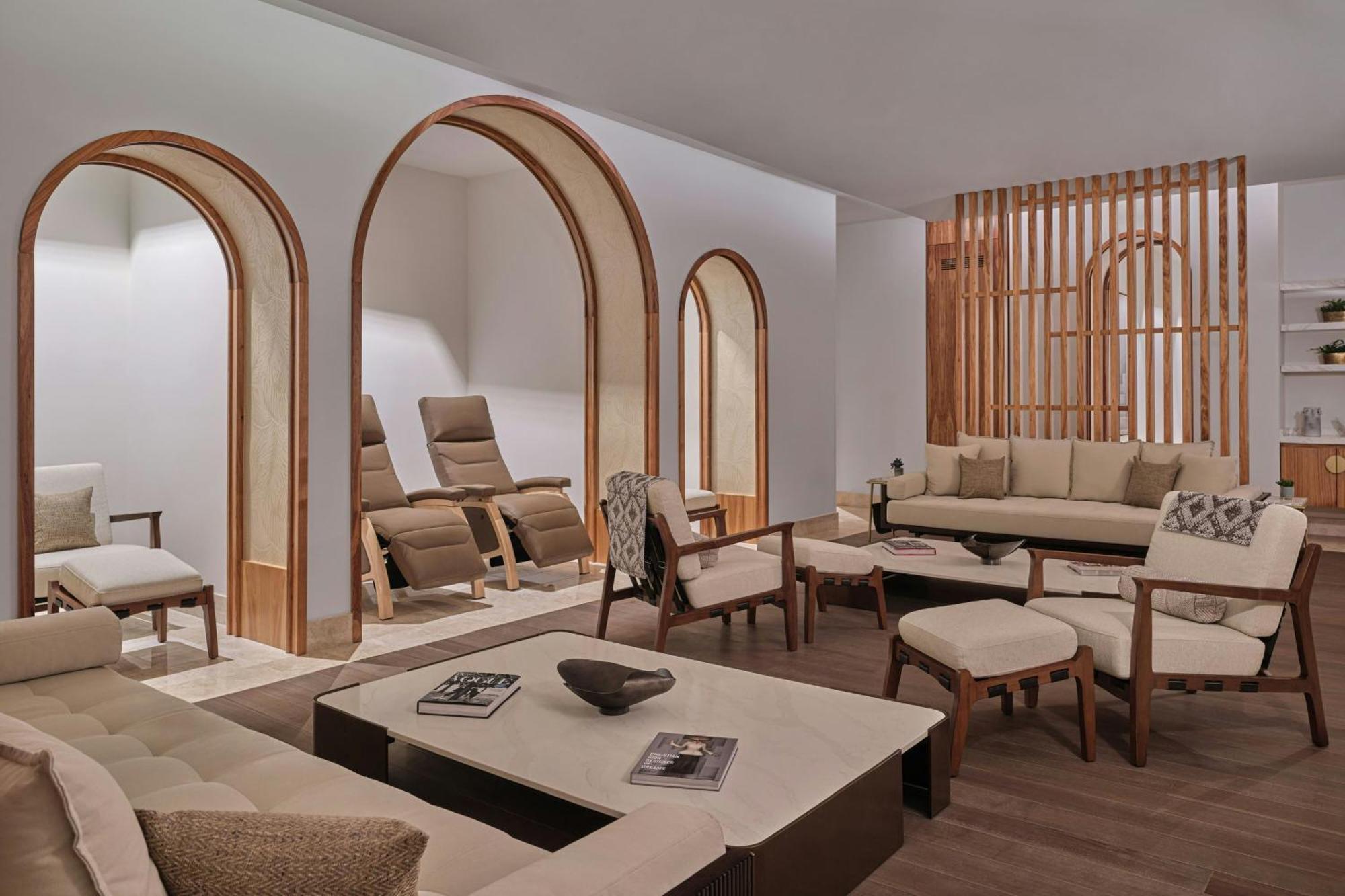 The St. Regis Aruba Resort Palm Beach Exterior photo